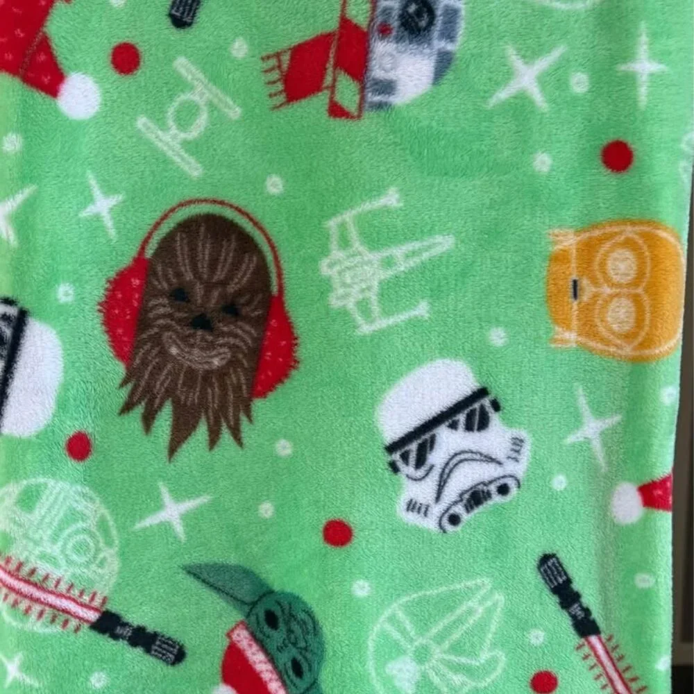 Super Soft “The Big One” Christmas‎ Star Wars Fleece 70 x 58 inches Blanket - Picture 5 of 7